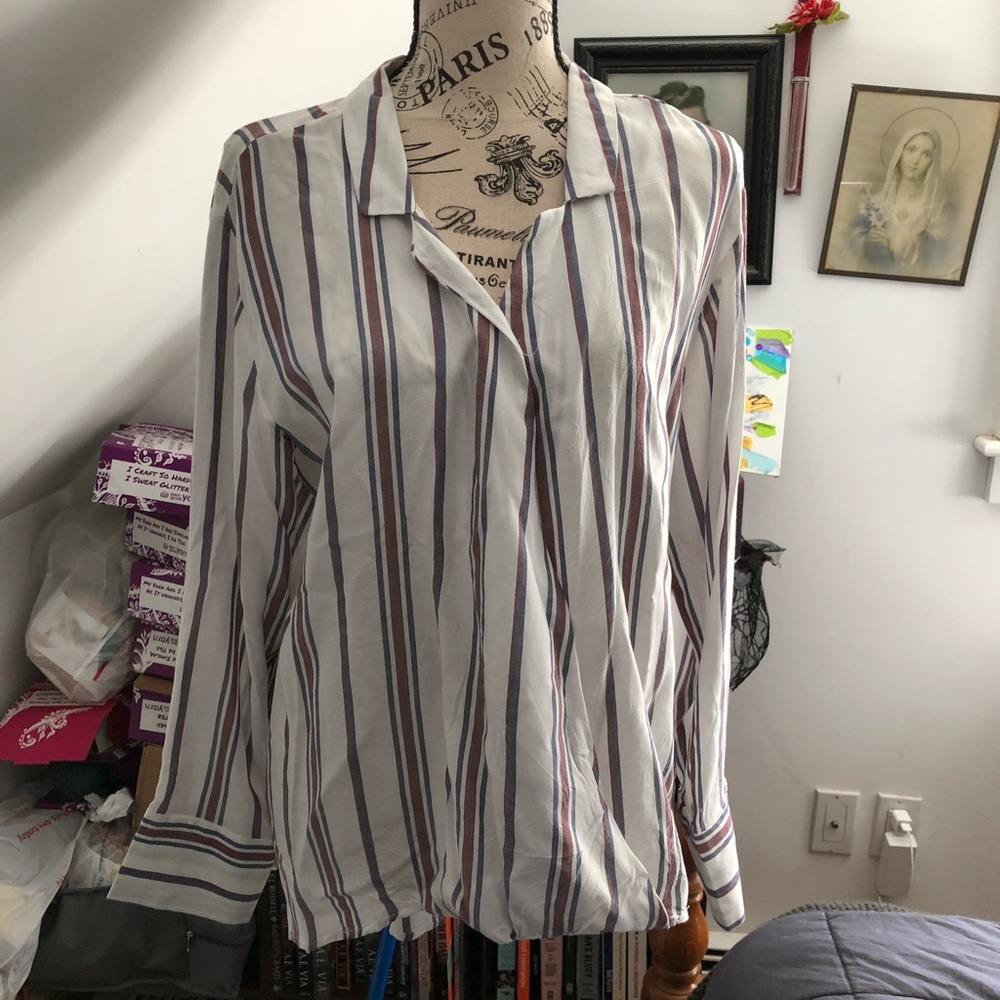 Velvet Heart wrap-style blouse size L
